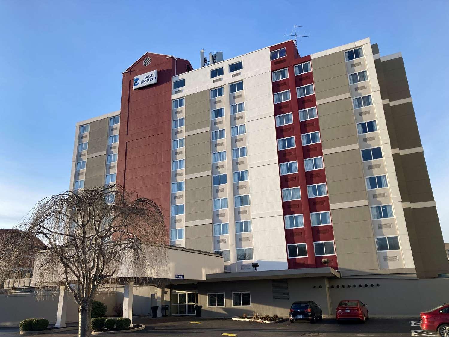 Charleston Tower Hotel Buitenkant foto
